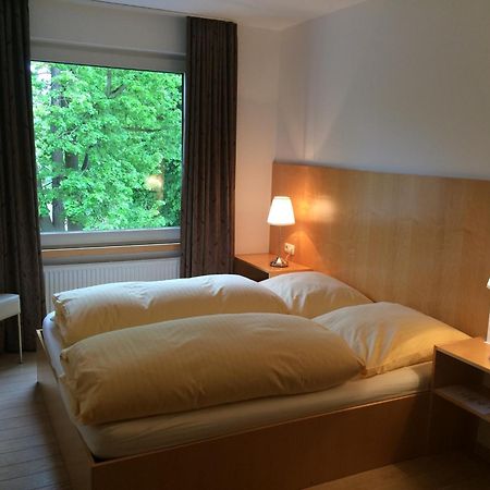 هرزوغنراث Hotel Und Apartment Garni Eurode Live المظهر الخارجي الصورة
