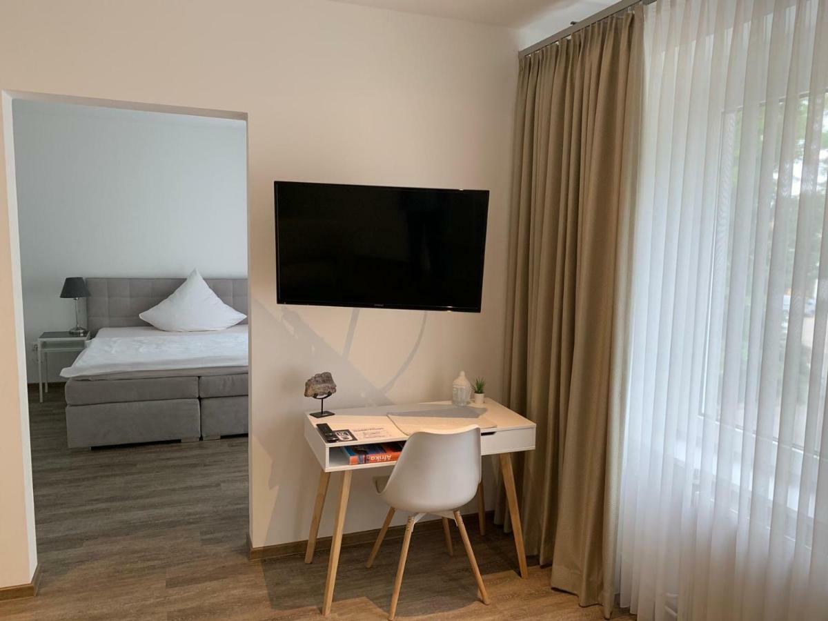 هرزوغنراث Hotel Und Apartment Garni Eurode Live المظهر الخارجي الصورة